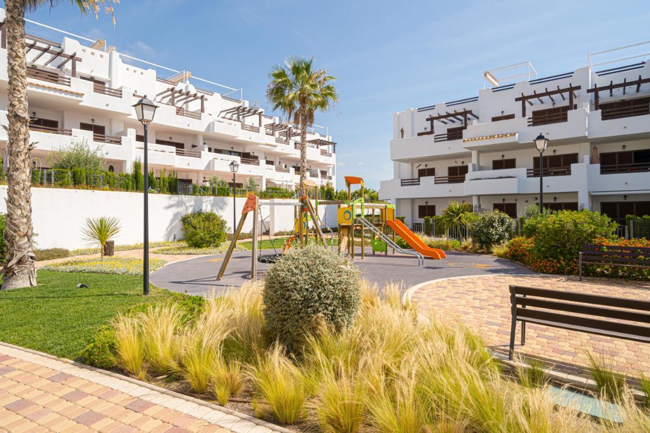 Gayola Apartment ซานฮวน เด ลอส เตร์เรรอส ภายนอก รูปภาพ