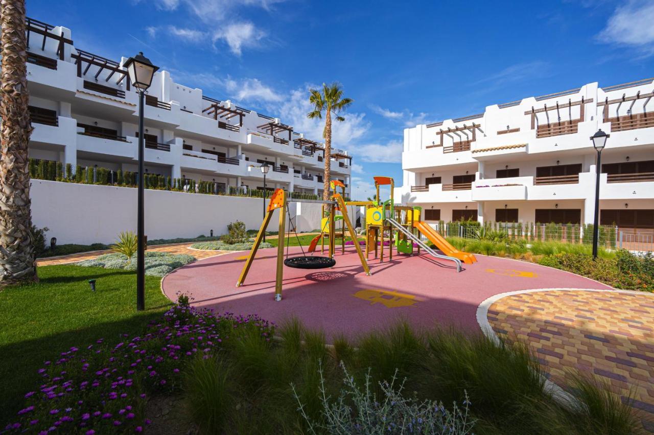 Gayola Apartment ซานฮวน เด ลอส เตร์เรรอส ภายนอก รูปภาพ